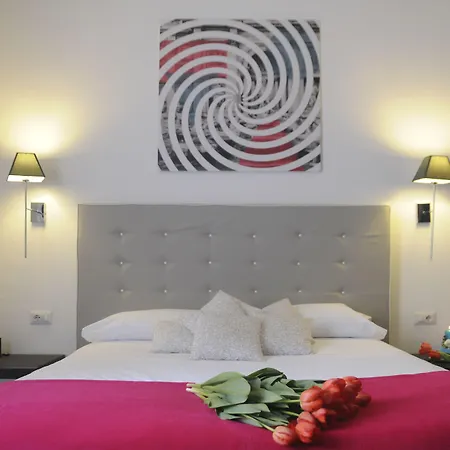 Ai Senatori بيت ضيافة روما