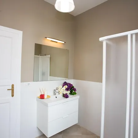 Ai Senatori 4* روما